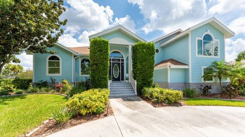 A home in PARRISH