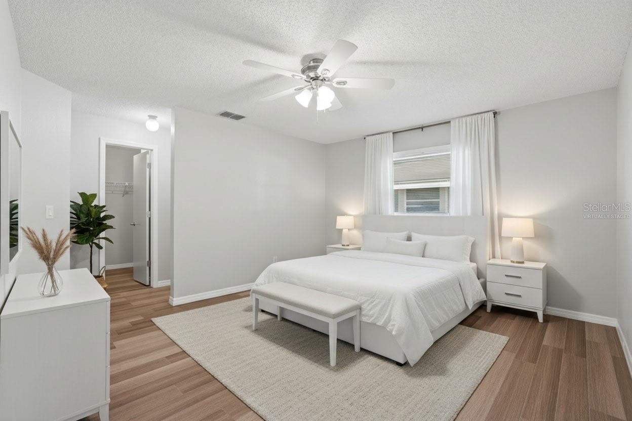 SHADOW LAKES - Residential