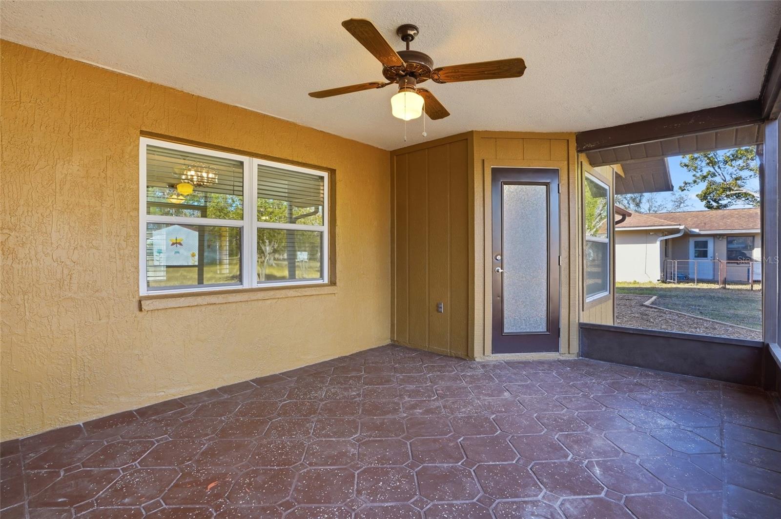 SHADOW LAKES - Residential