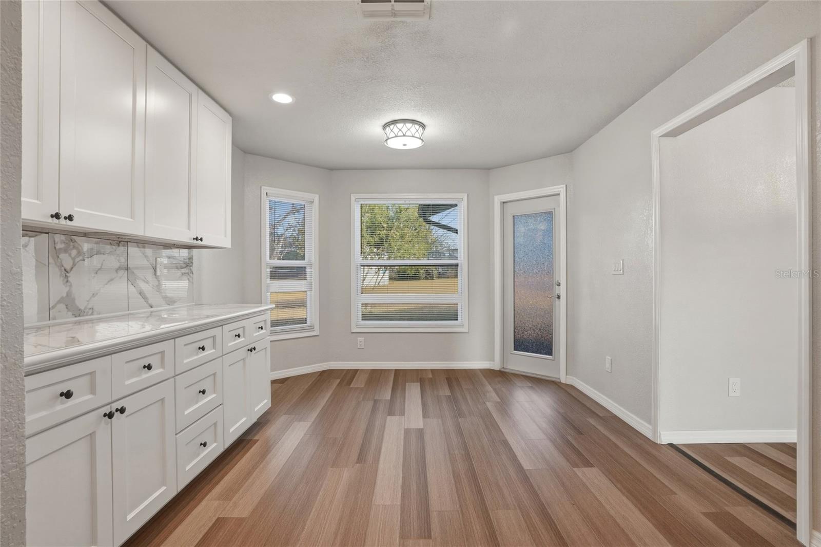 SHADOW LAKES - Residential