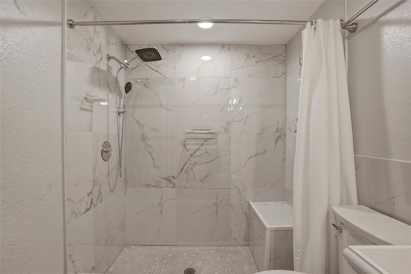 SHADOW LAKES - Residential