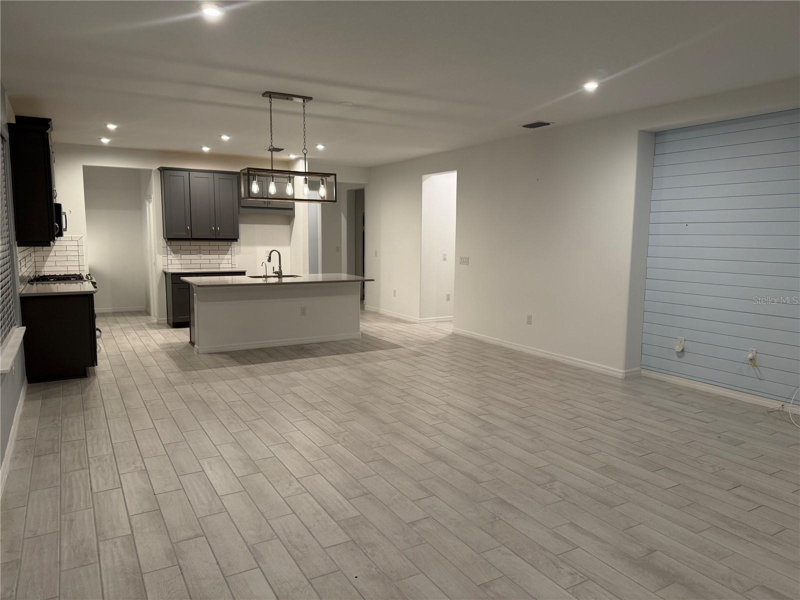 LT RANCH NBRHD ONE - Residential Lease