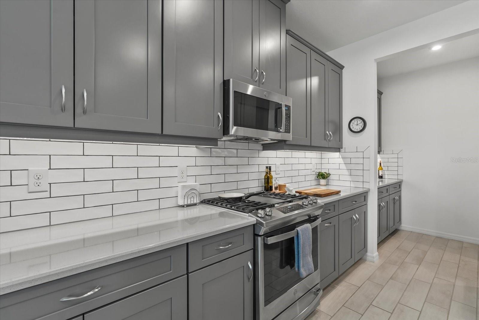 LT RANCH NBRHD ONE - Residential Lease