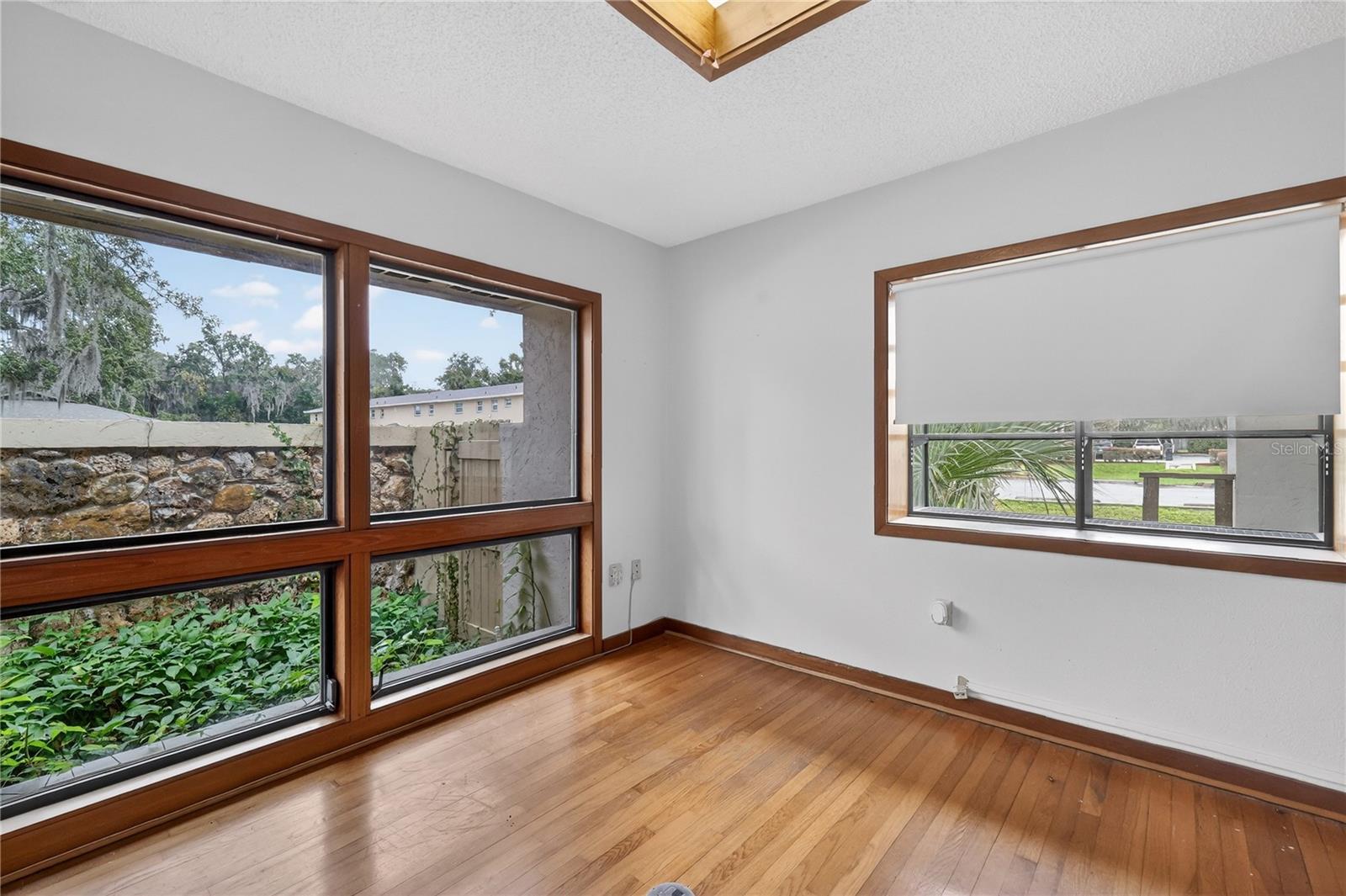 LEESBURG N C LEE ESTATE - Commercial Lease