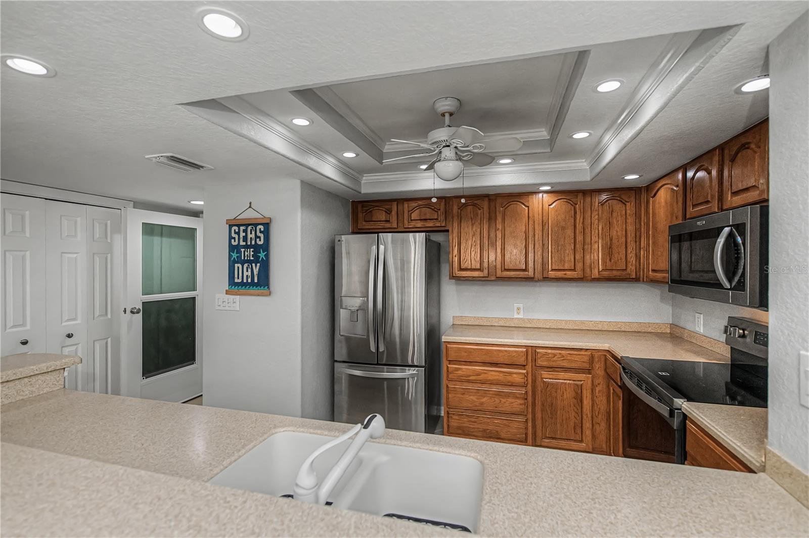 BANYAN POINT PH 02 - Residential