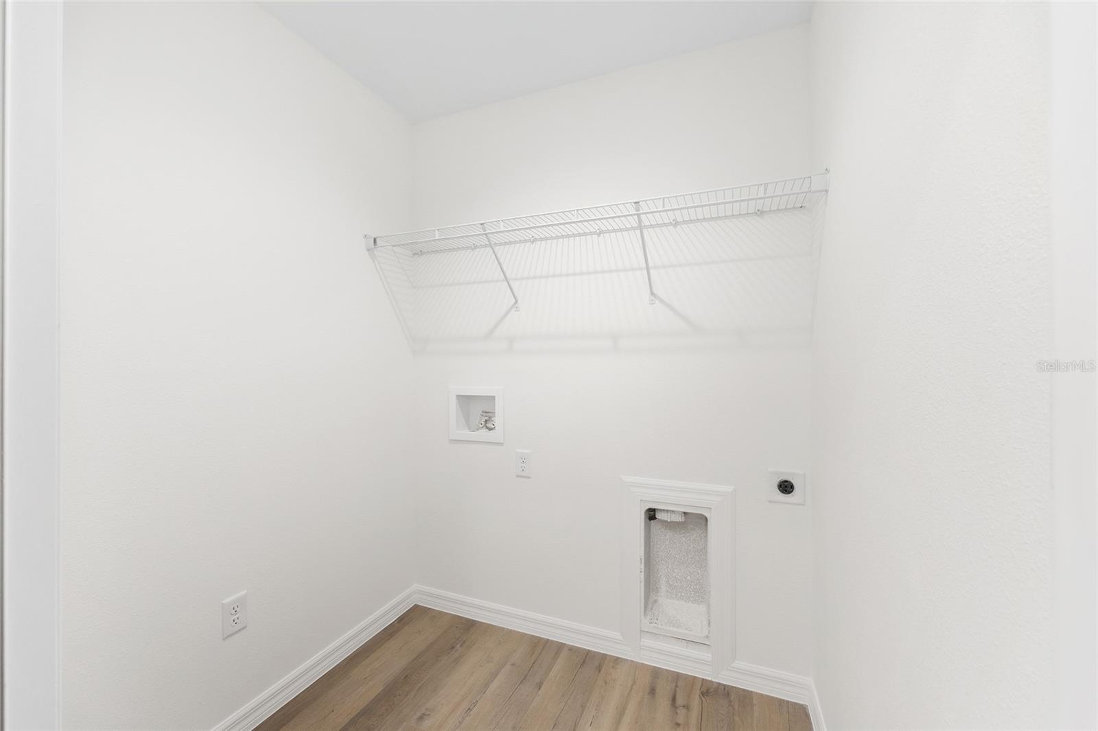 TRAILS E - Residential