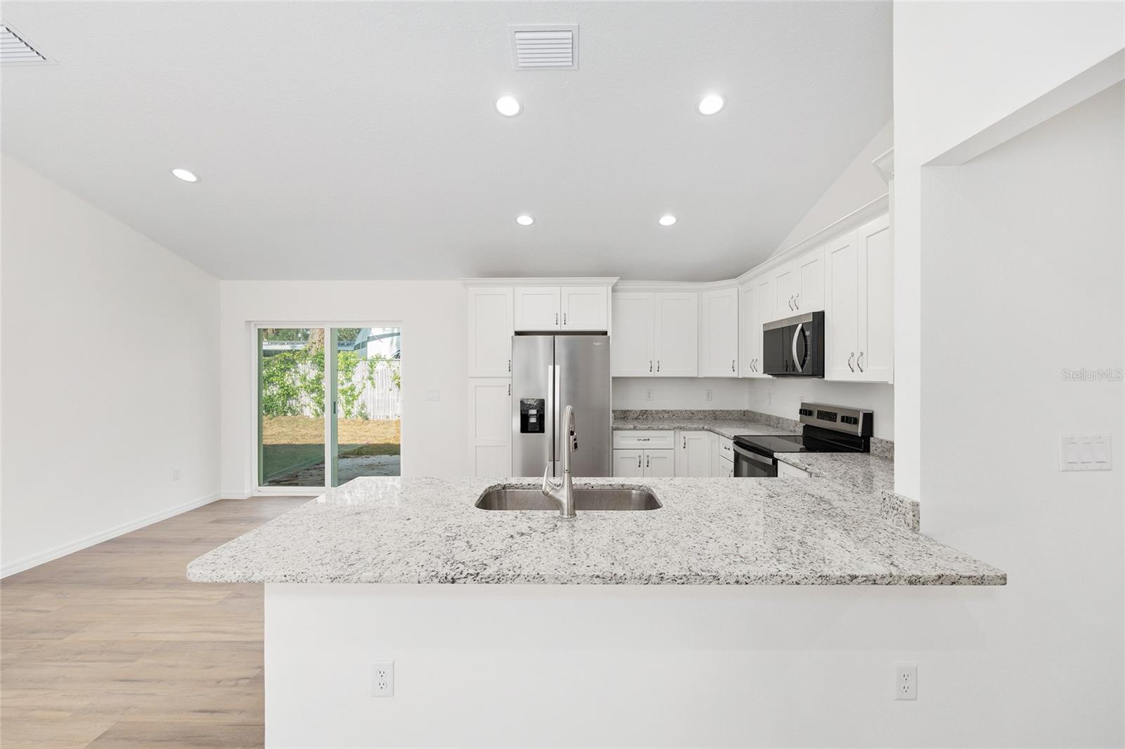 TRAILS E - Residential