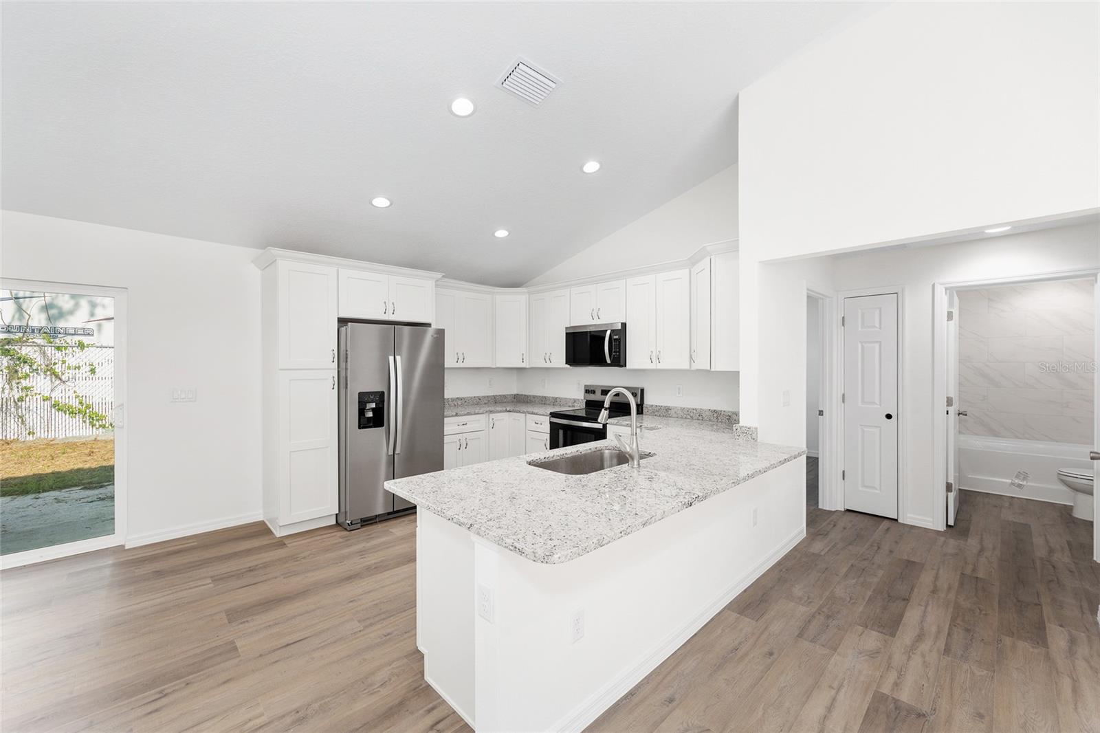 TRAILS E - Residential