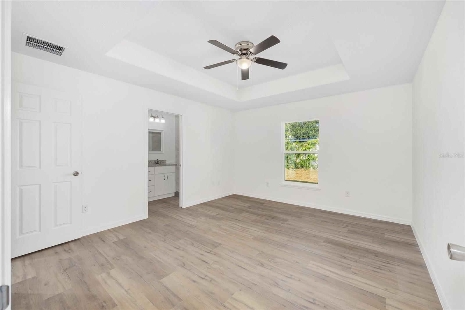 TRAILS E - Residential