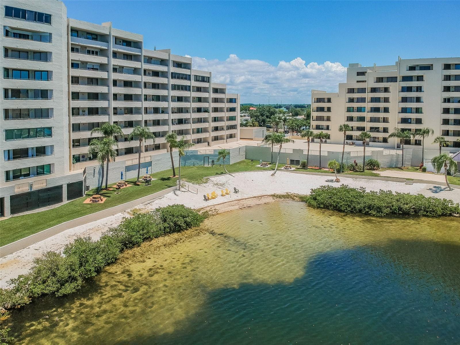 GULF ISLAND BEACH & TENNIS CLUB 02 - Residential