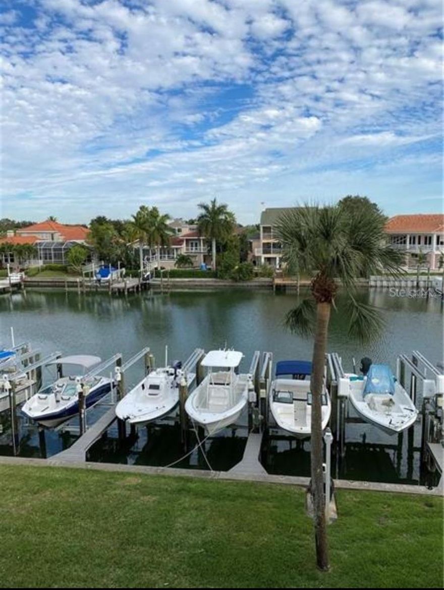 Tierra Verde Old Island Inn 2/2 condo with intercostal water view. Fully furnished turn key! Large screen enclosed balcony. Open floor plan with breakfast bar and separate dining area, fireplace, two bedrooms,  two baths. Complex has commercial ice machine free to use. Owners have stand up boards and kayaks free to use. Inside washer dryer and elevator. Covered parking space under building and plenty of guests parking. Large pool and two tennis courts. Across from the shoooing plaza with great restaurants and shops. Close to Ft DeSoto and the Beaches on Pass a grille and st pete beach. Easy access to airports, downtown and Tampa north  or south. Available May thru December. 
Reduced fee for off season