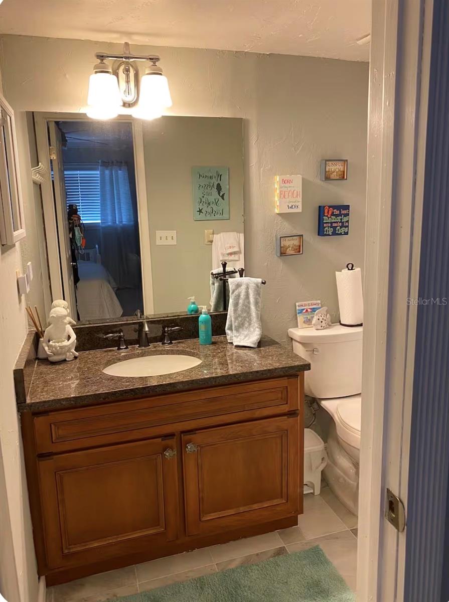 OLD ISLAND INN CONDO - Residential Lease