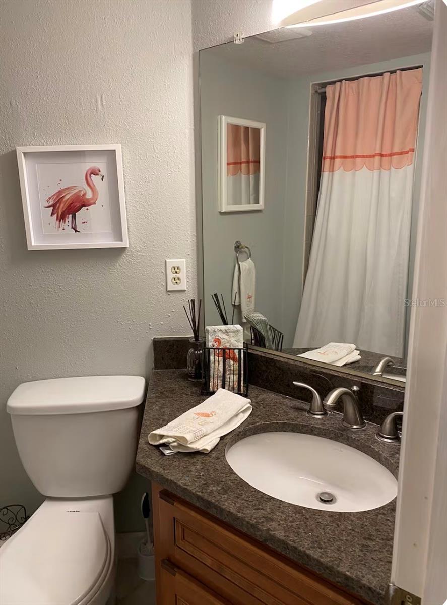 OLD ISLAND INN CONDO - Residential Lease