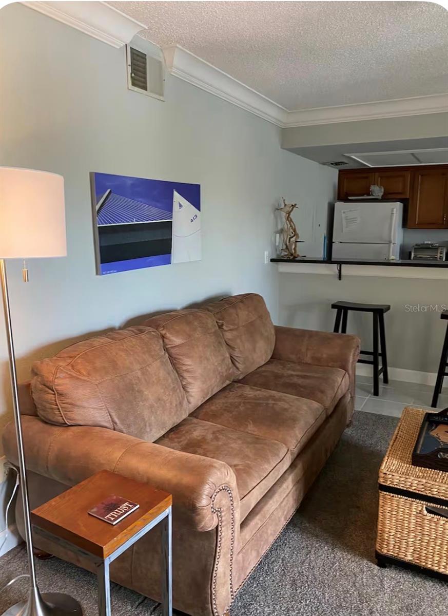 OLD ISLAND INN CONDO - Residential Lease