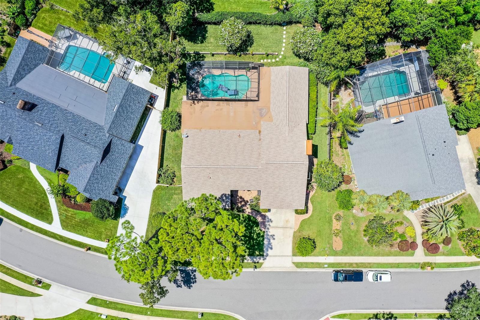 464 WILD OAK CIRCLE