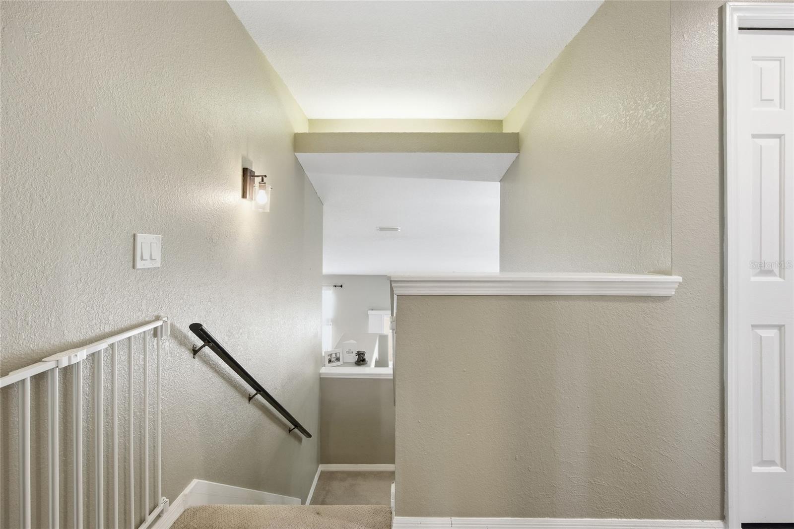 CALA HILLS - Residential