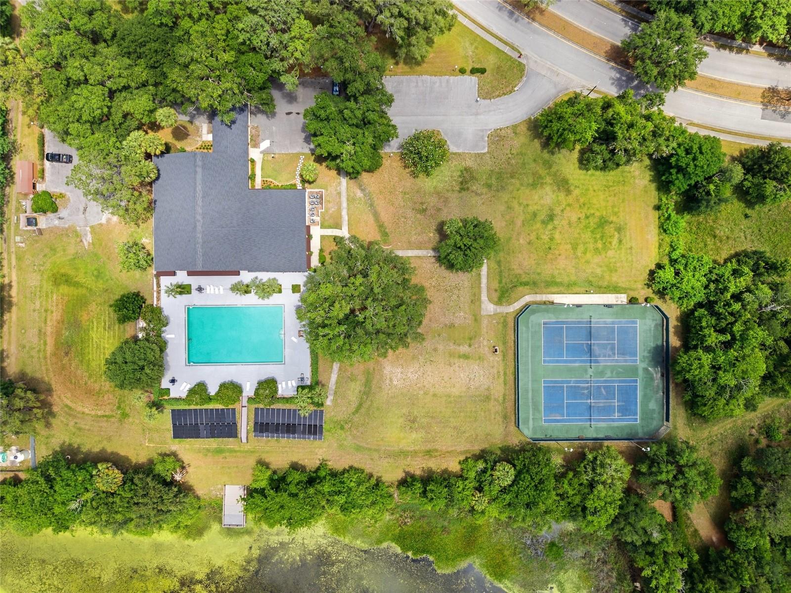 CALA HILLS - Residential