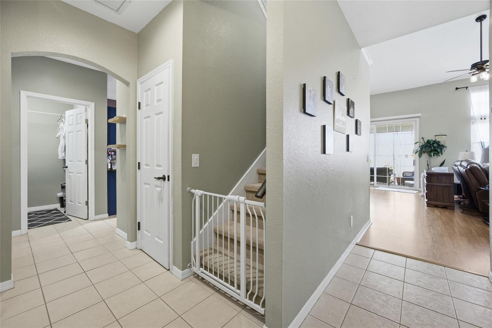 CALA HILLS - Residential