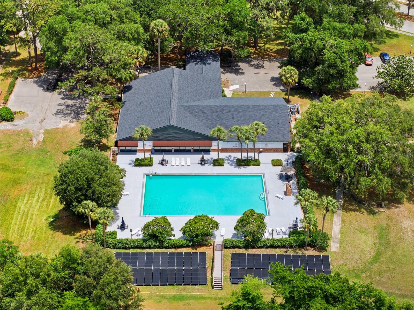 CALA HILLS - Residential