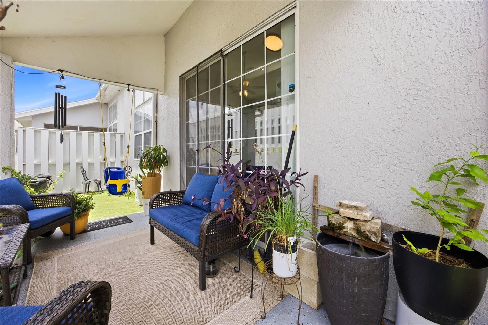 CALA HILLS - Residential