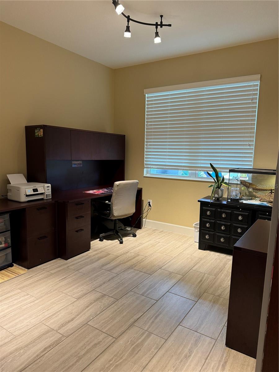 ORCHARD PK/STILLWATER XING PH - Residential