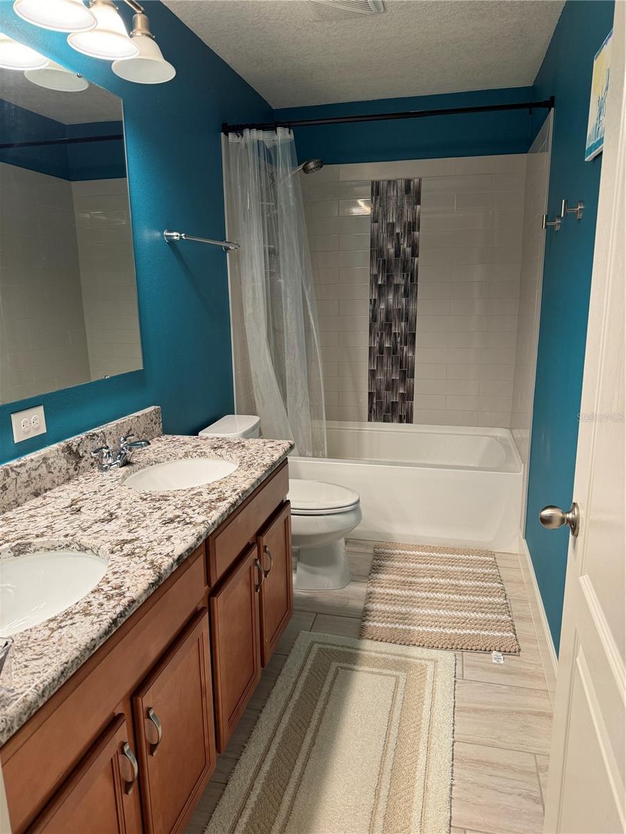 ORCHARD PK/STILLWATER XING PH - Residential