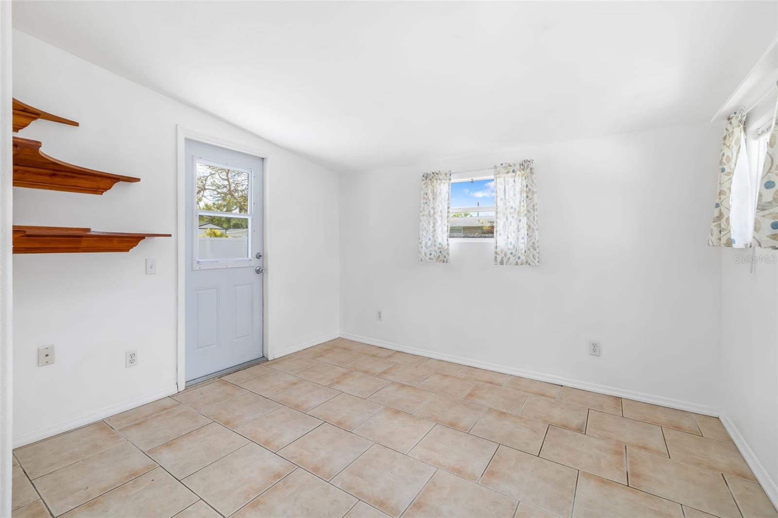 PHILLIPPI PARK - Residential