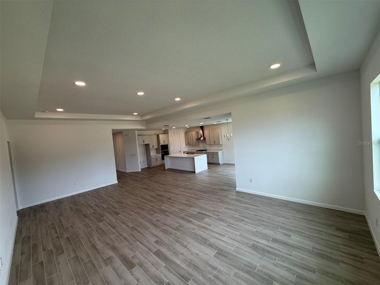 EMERSON POINTE - Residential