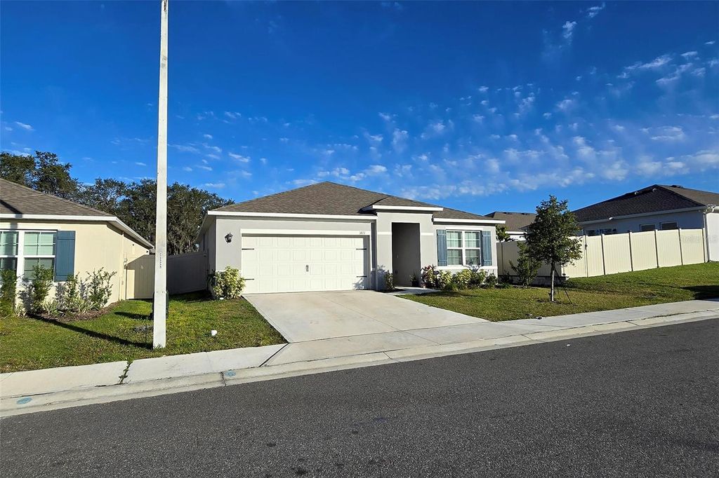 Photo of 1421 Cumberland Avenue, Davenport, FL 33837 (MLS # S5142709)
