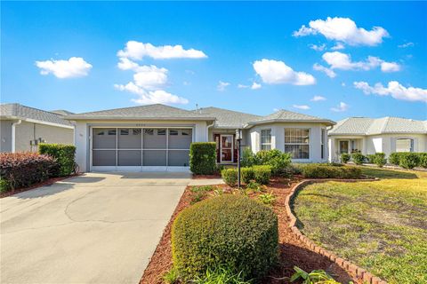 Photo of 9694 SW 89th Loop, Ocala, FL 34481 (MLS # OM713716)