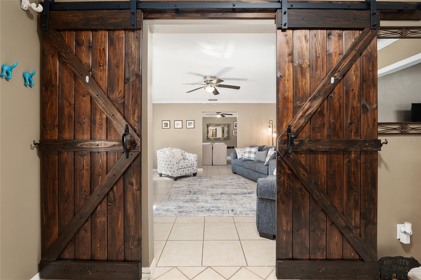 SHAKER TREE - Residential