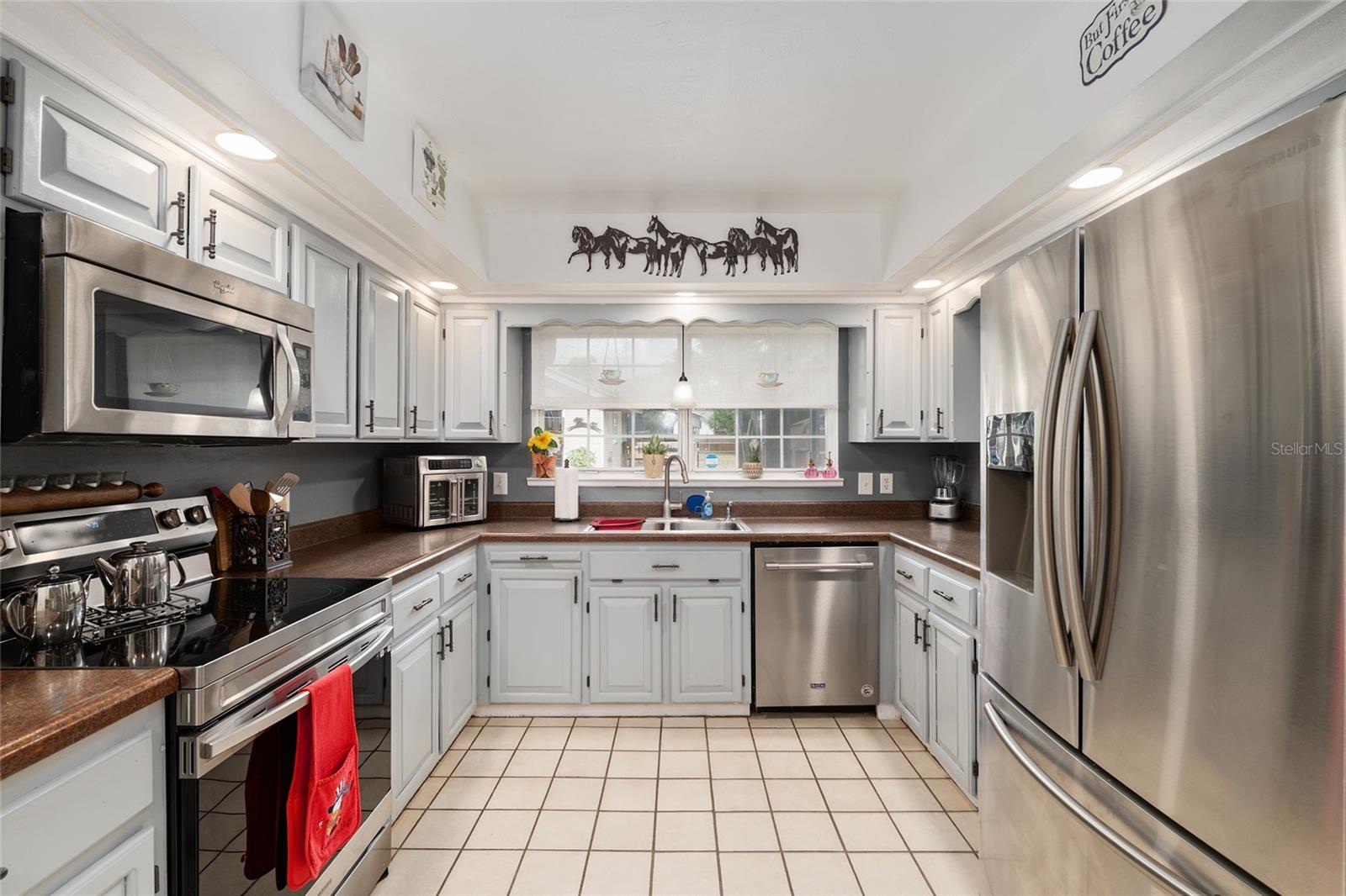 SHAKER TREE - Residential