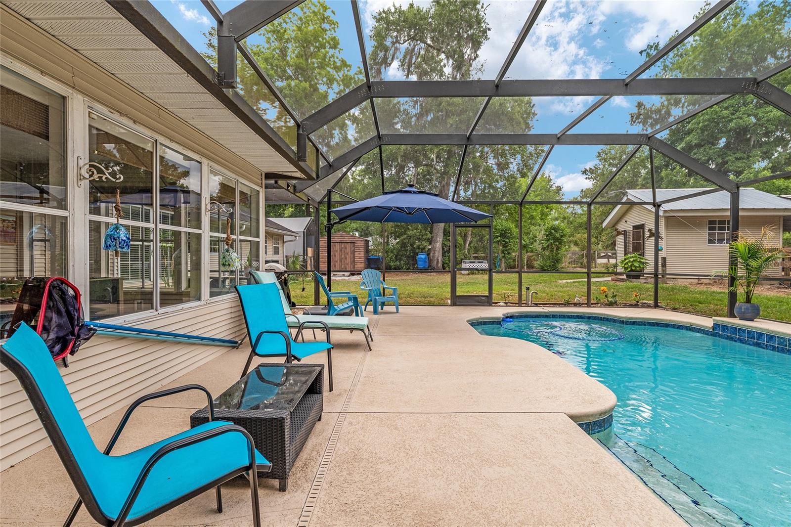 SHAKER TREE - Residential