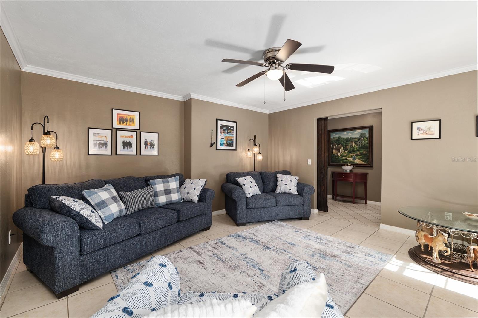 SHAKER TREE - Residential