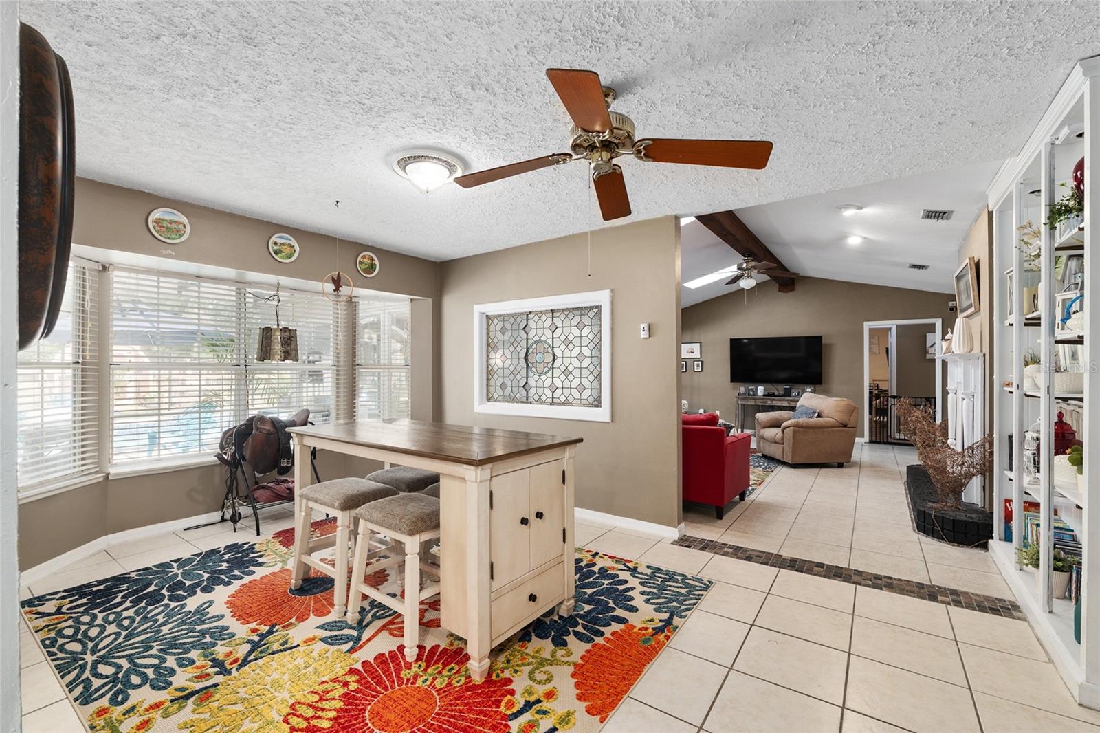 SHAKER TREE - Residential