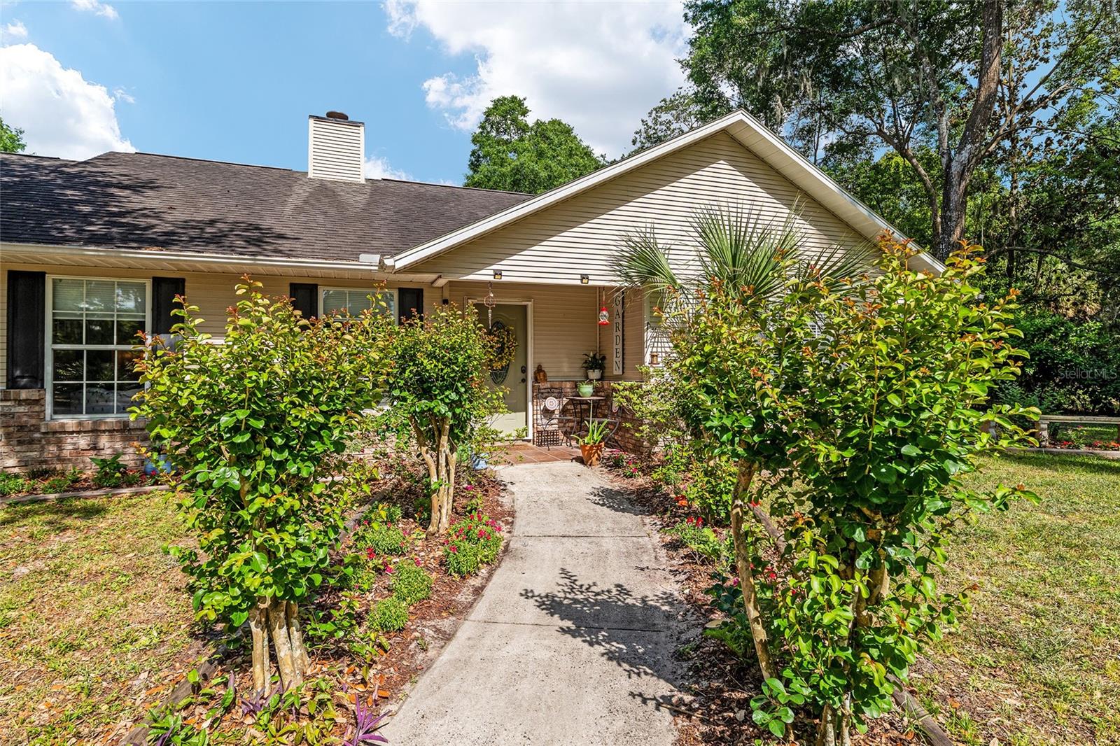 SHAKER TREE - Residential