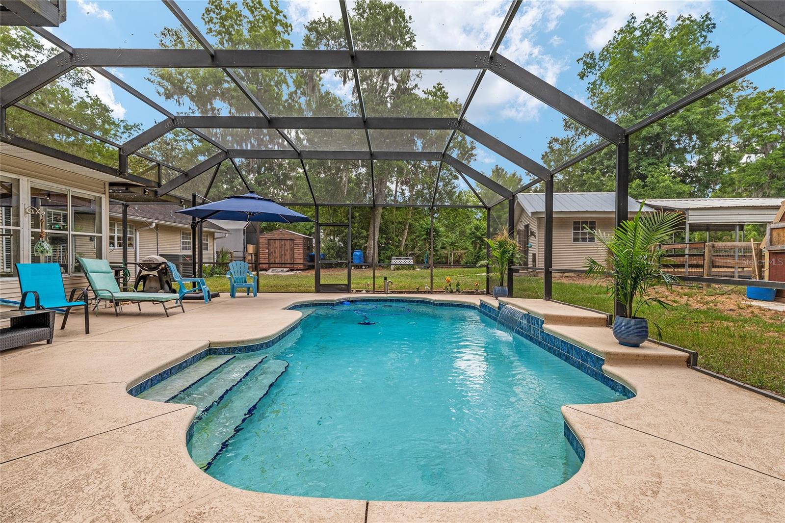 SHAKER TREE - Residential