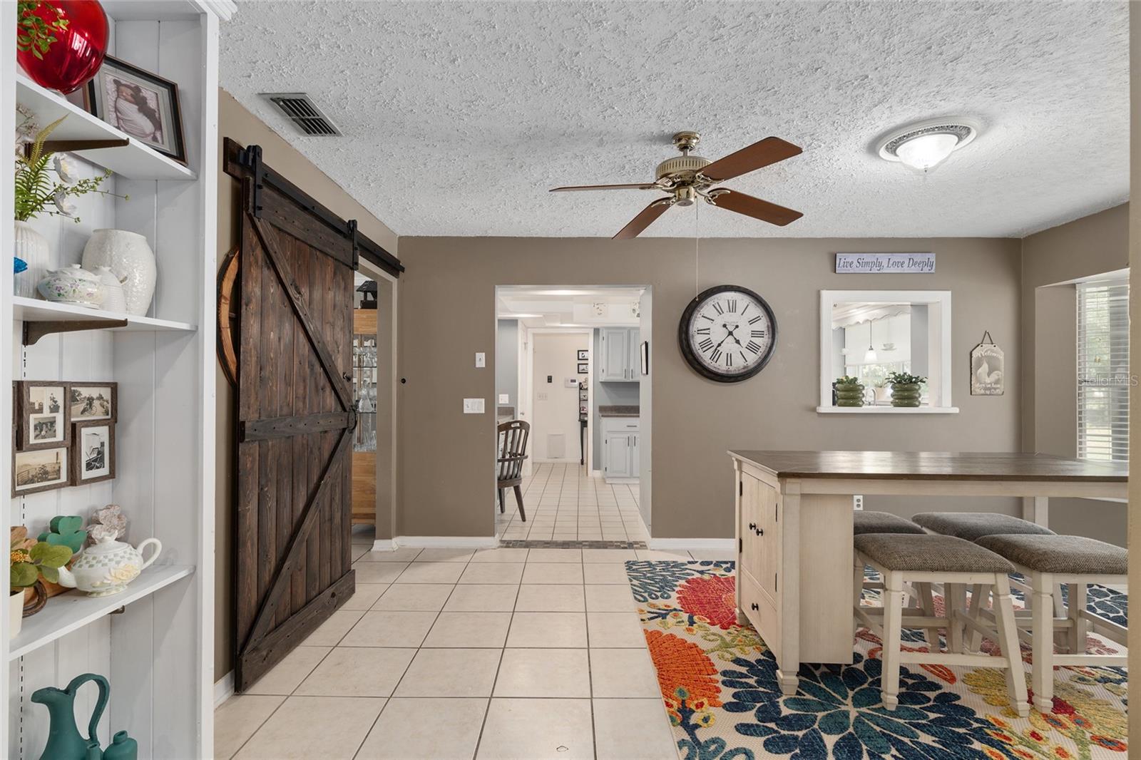 SHAKER TREE - Residential