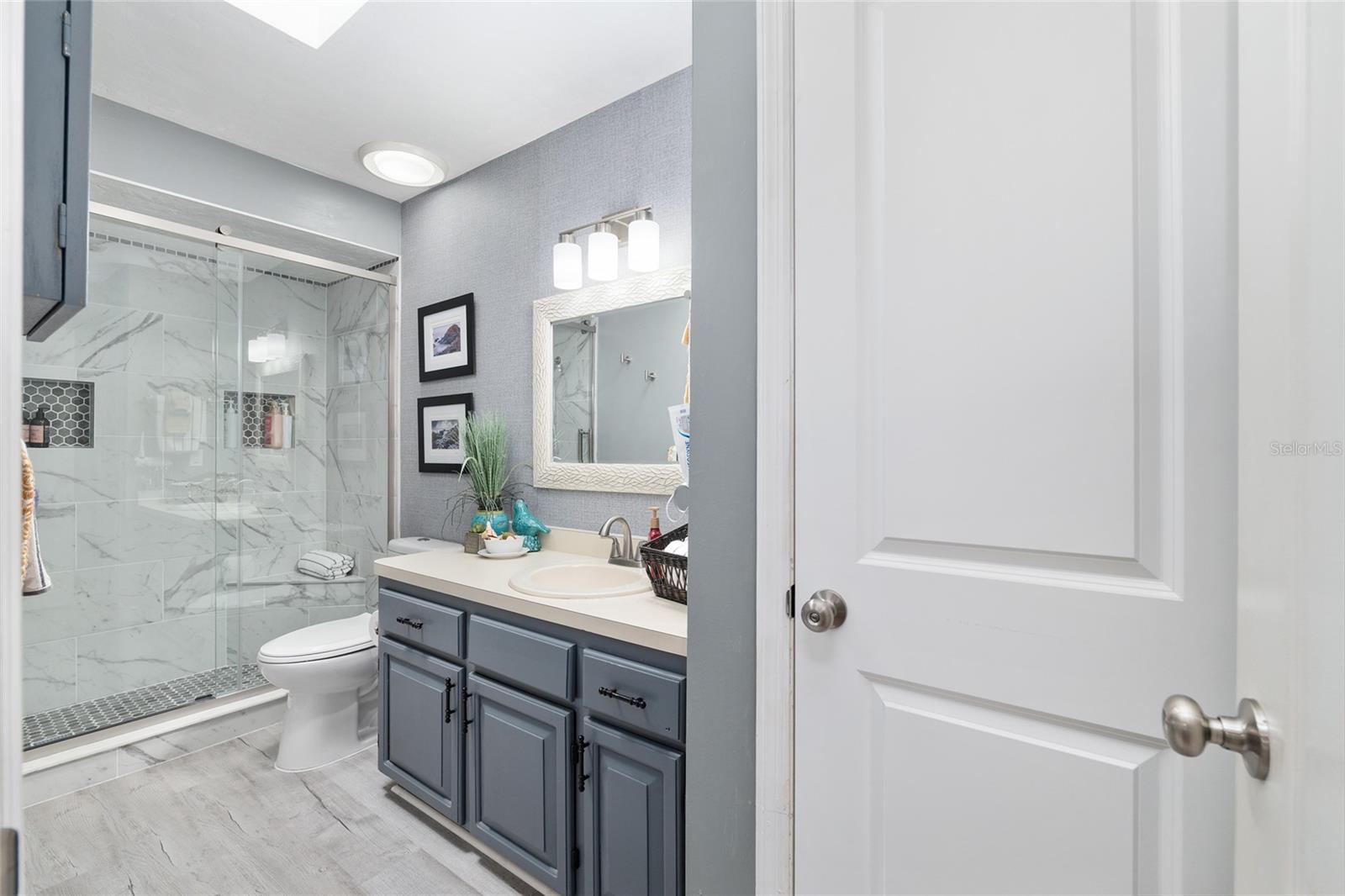 SHAKER TREE - Residential