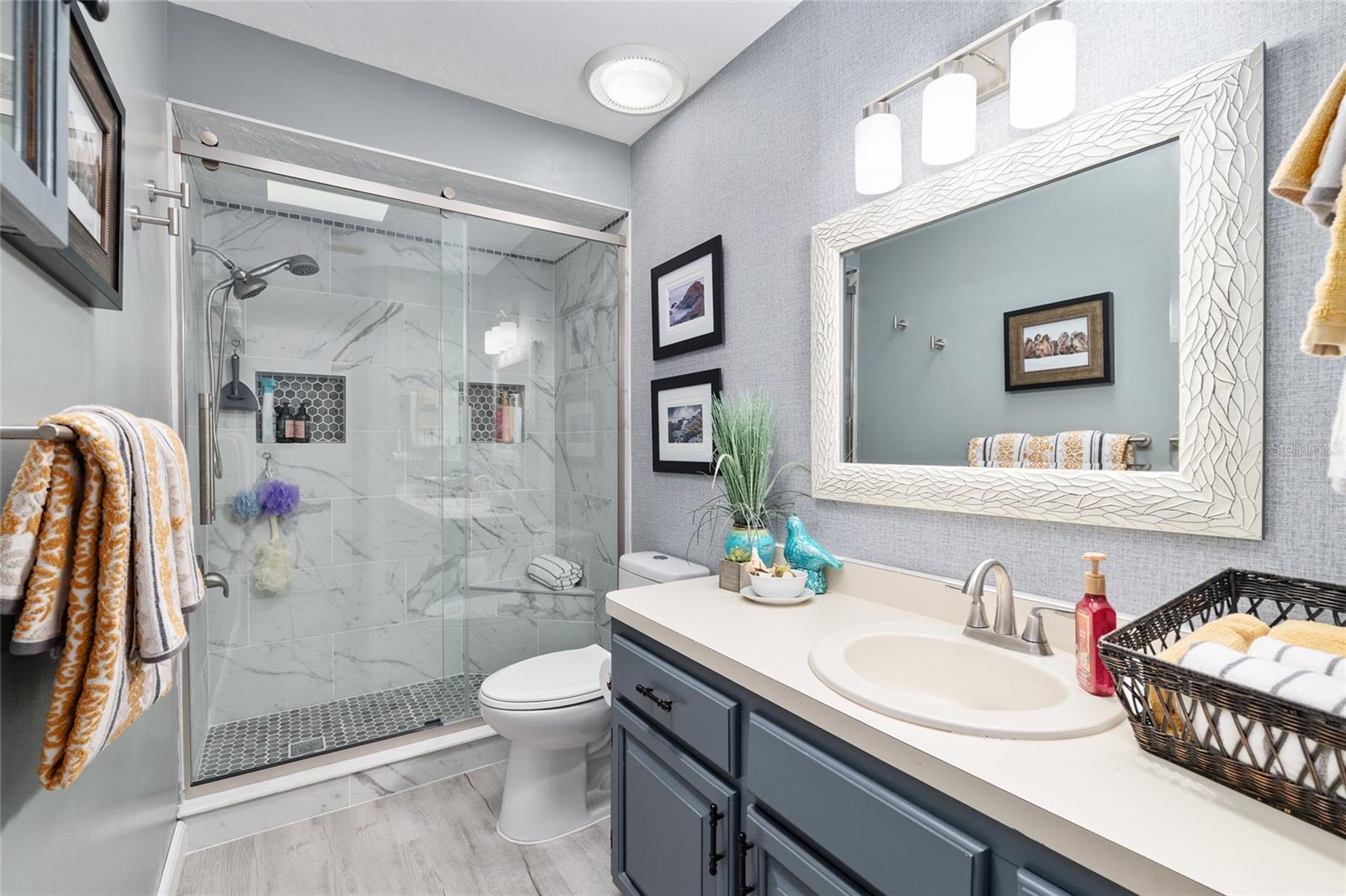 SHAKER TREE - Residential