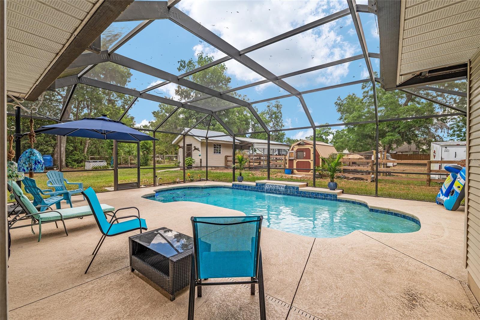 SHAKER TREE - Residential