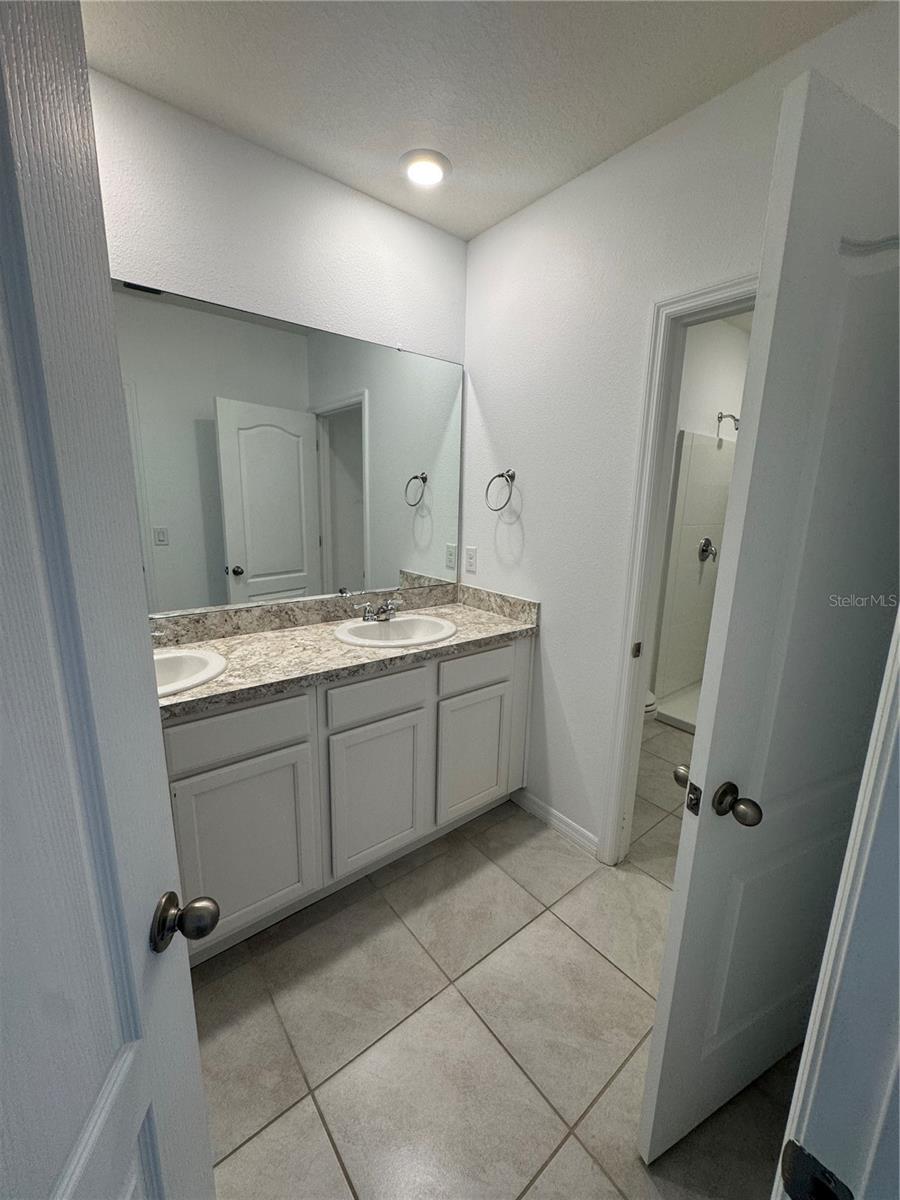 FELTRIM RESERVE - Residential Lease