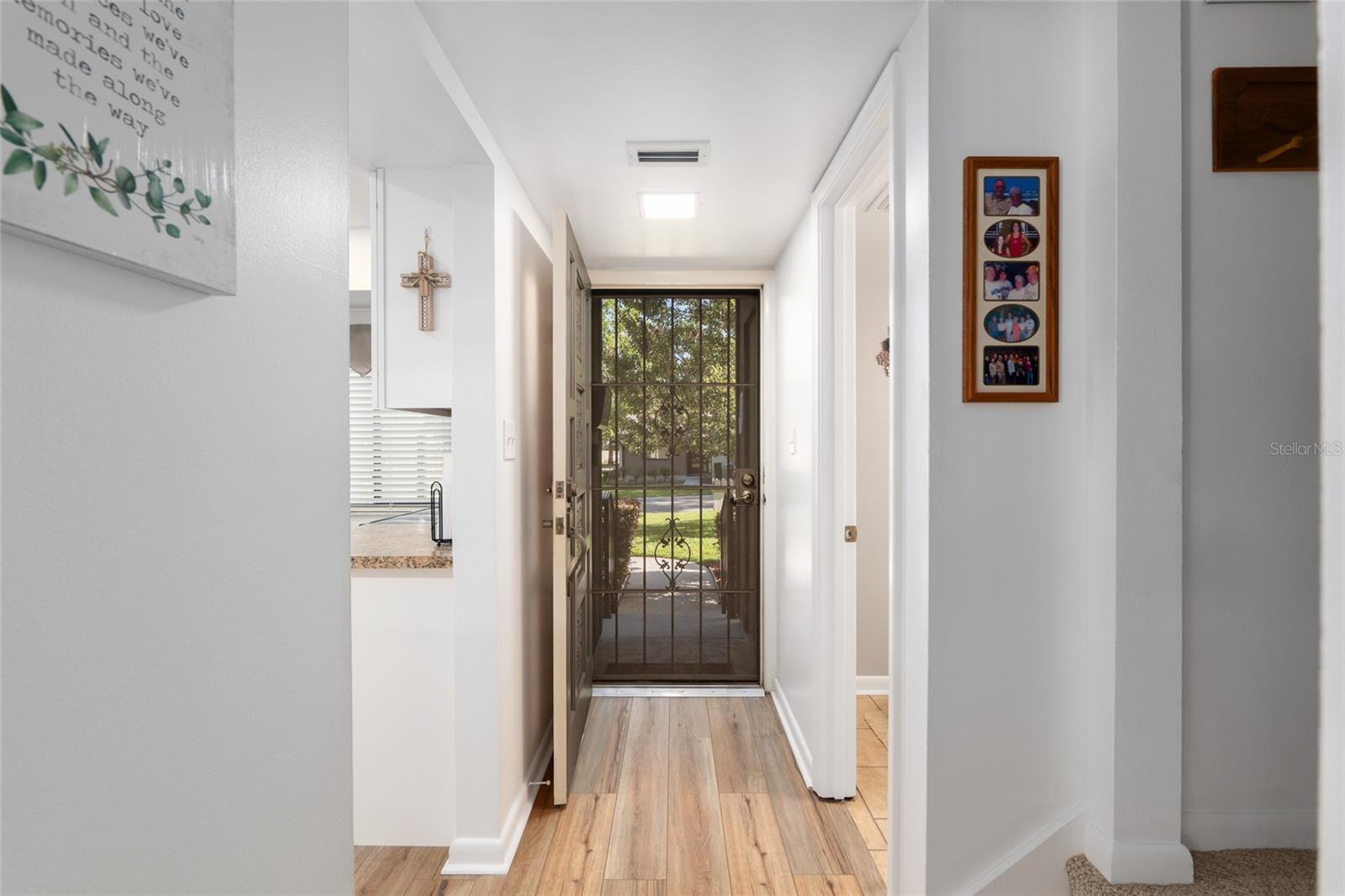 3815 NE 17TH STREET CIRCLE