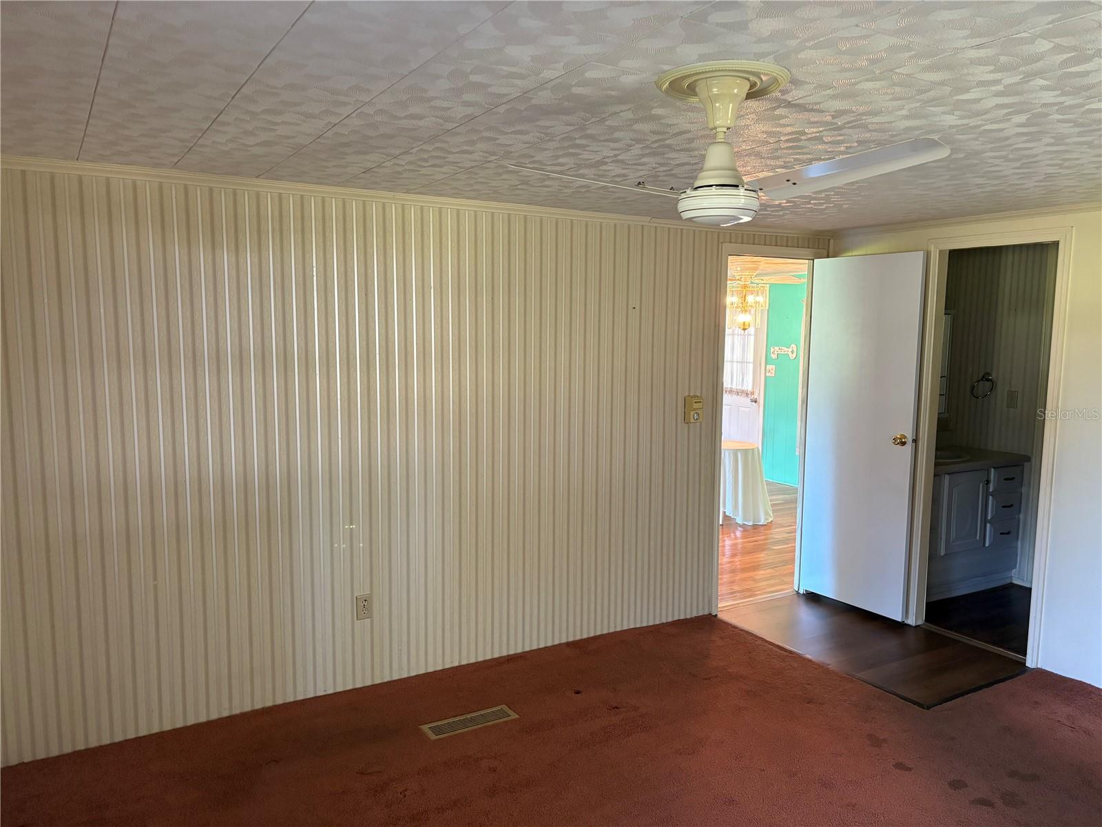 CONTINENTAL CAMPER RESS INC SU - Residential