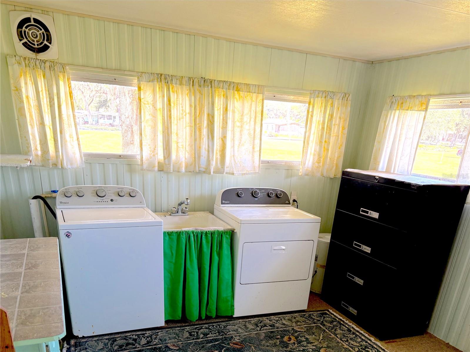 CONTINENTAL CAMPER RESS INC SU - Residential