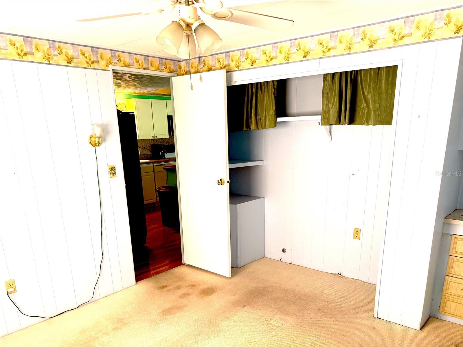 CONTINENTAL CAMPER RESS INC SU - Residential