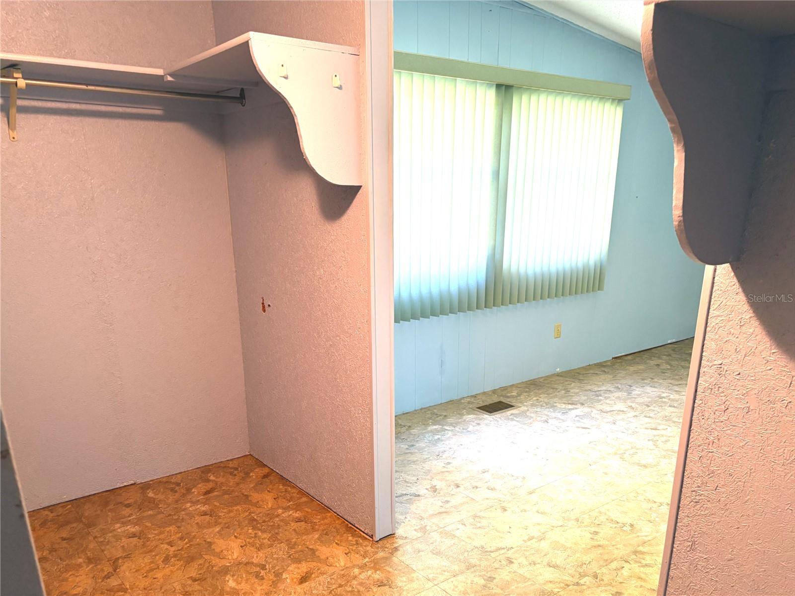 CONTINENTAL CAMPER RESS INC SU - Residential