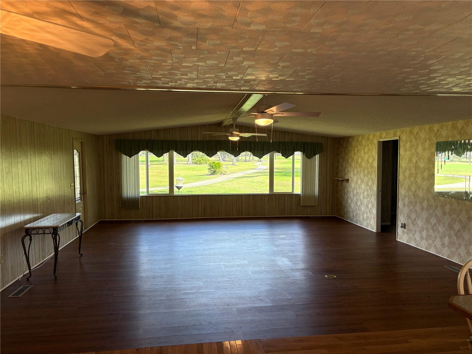 CONTINENTAL CAMPER RESS INC SU - Residential