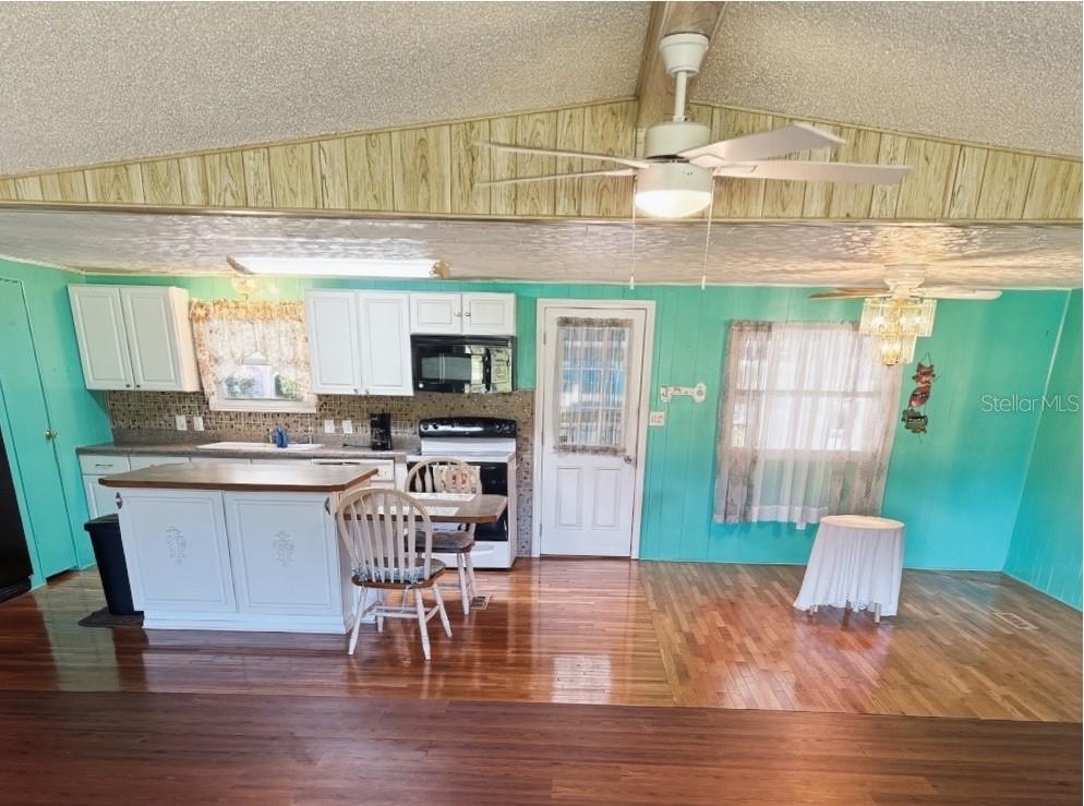 CONTINENTAL CAMPER RESS INC SU - Residential