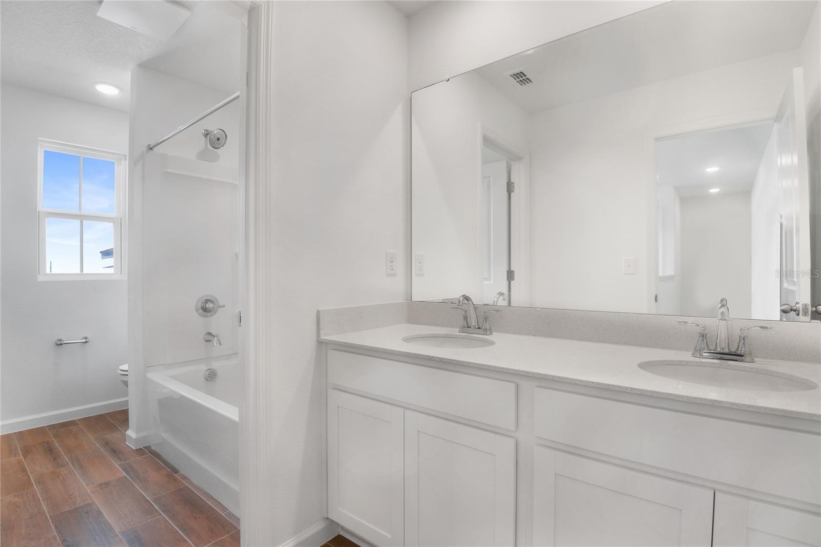 SEASONS AT BELLA VISTA - Residential